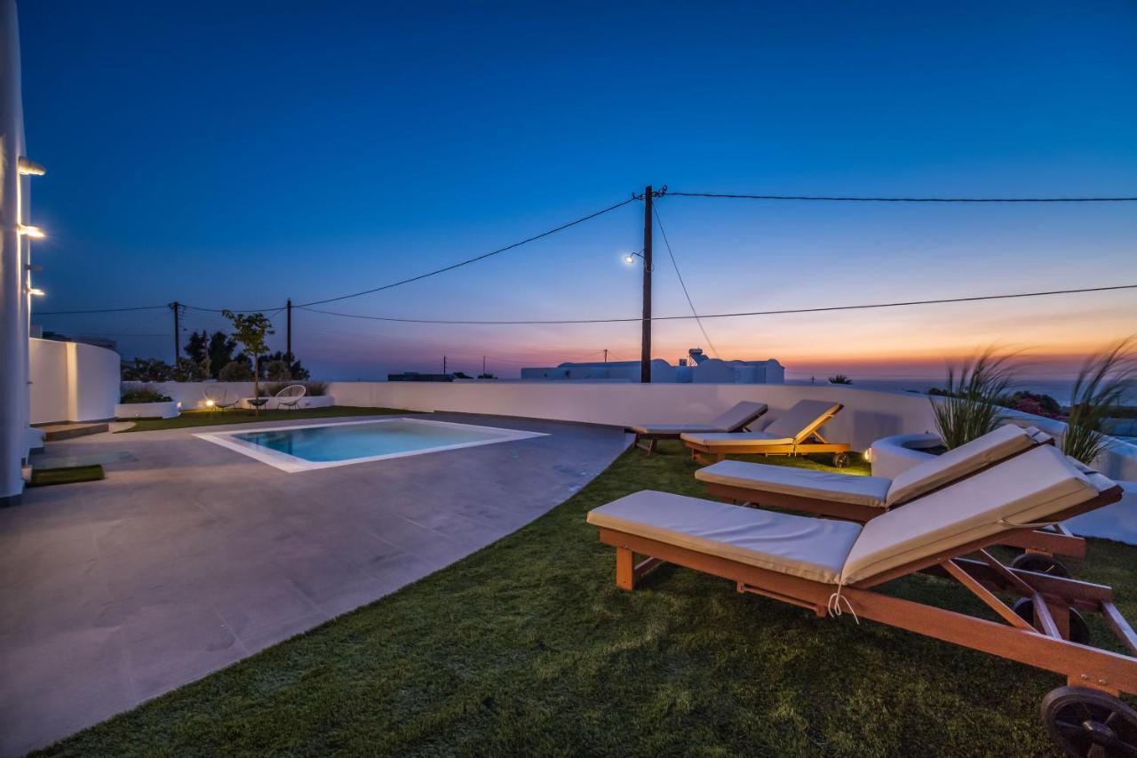 Kyklos - Luxury With Private Pool Villa Karterados (Santorini)